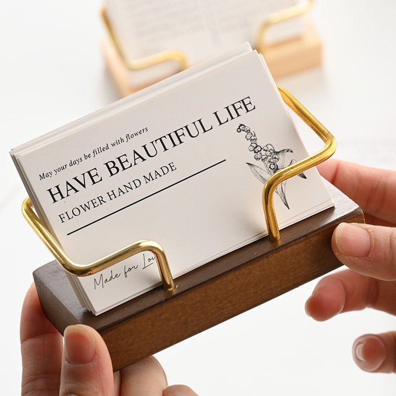 Houten visitekaartjeshouder Me - Document Holder Stand recensie en prijs